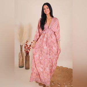 Beautiful flowy dress
